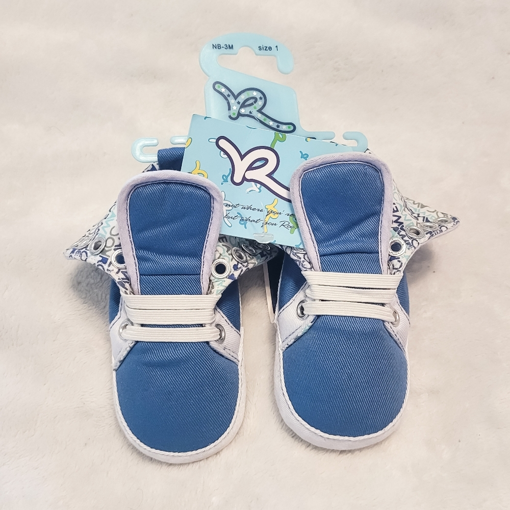 Rocawear baby shoes/booties